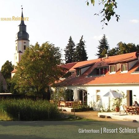 Resort "Schloss Reinharz" Бад-Шмідеберг Екстер'єр фото